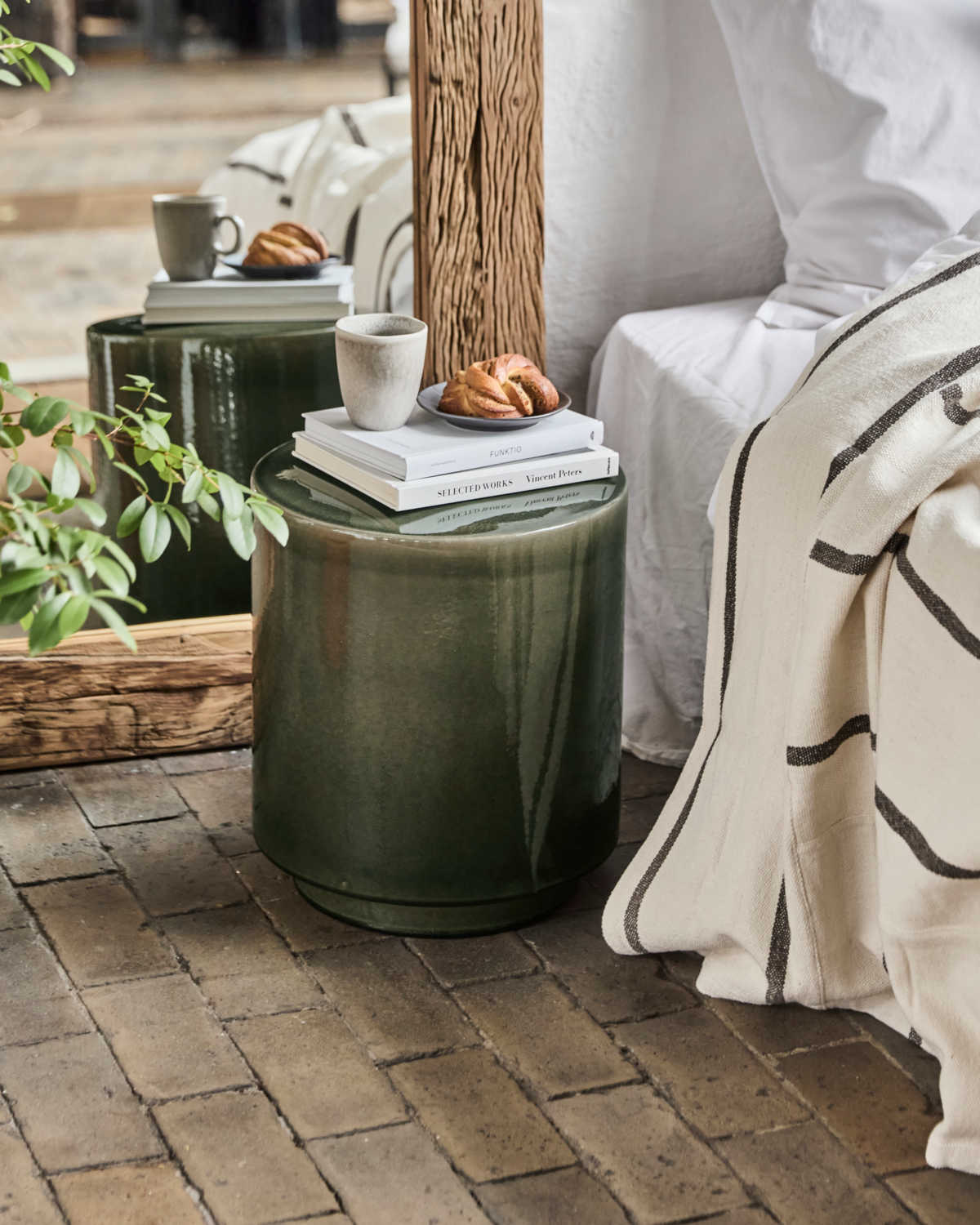 Side table, Thea, Grey