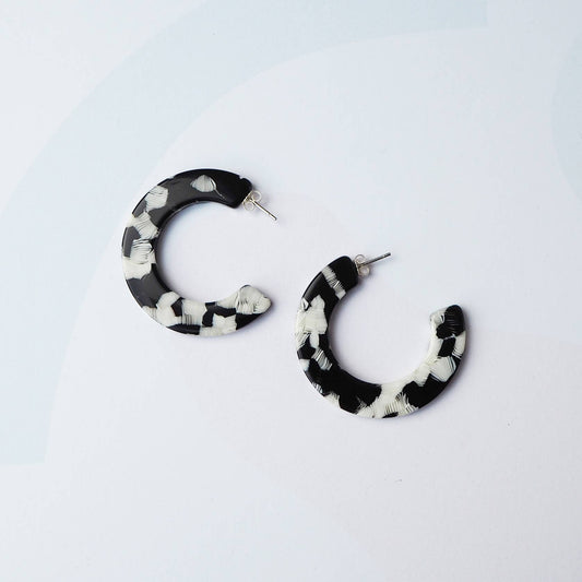 Custom Made - Pluma Midi Hoop Earrings