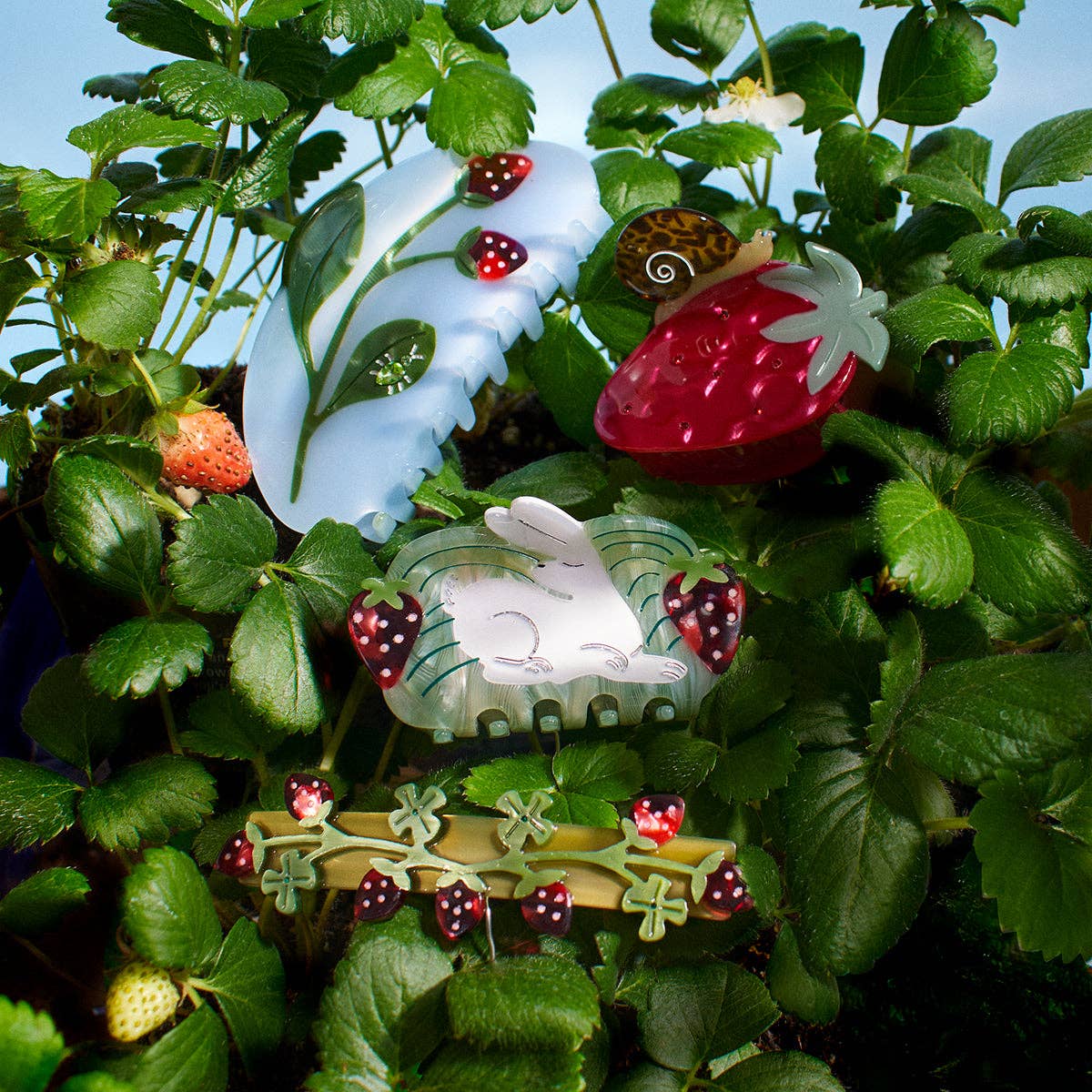 WINONA IRENE - Strawberry Garden Snail Fruit Acetate Hair Claw Clip