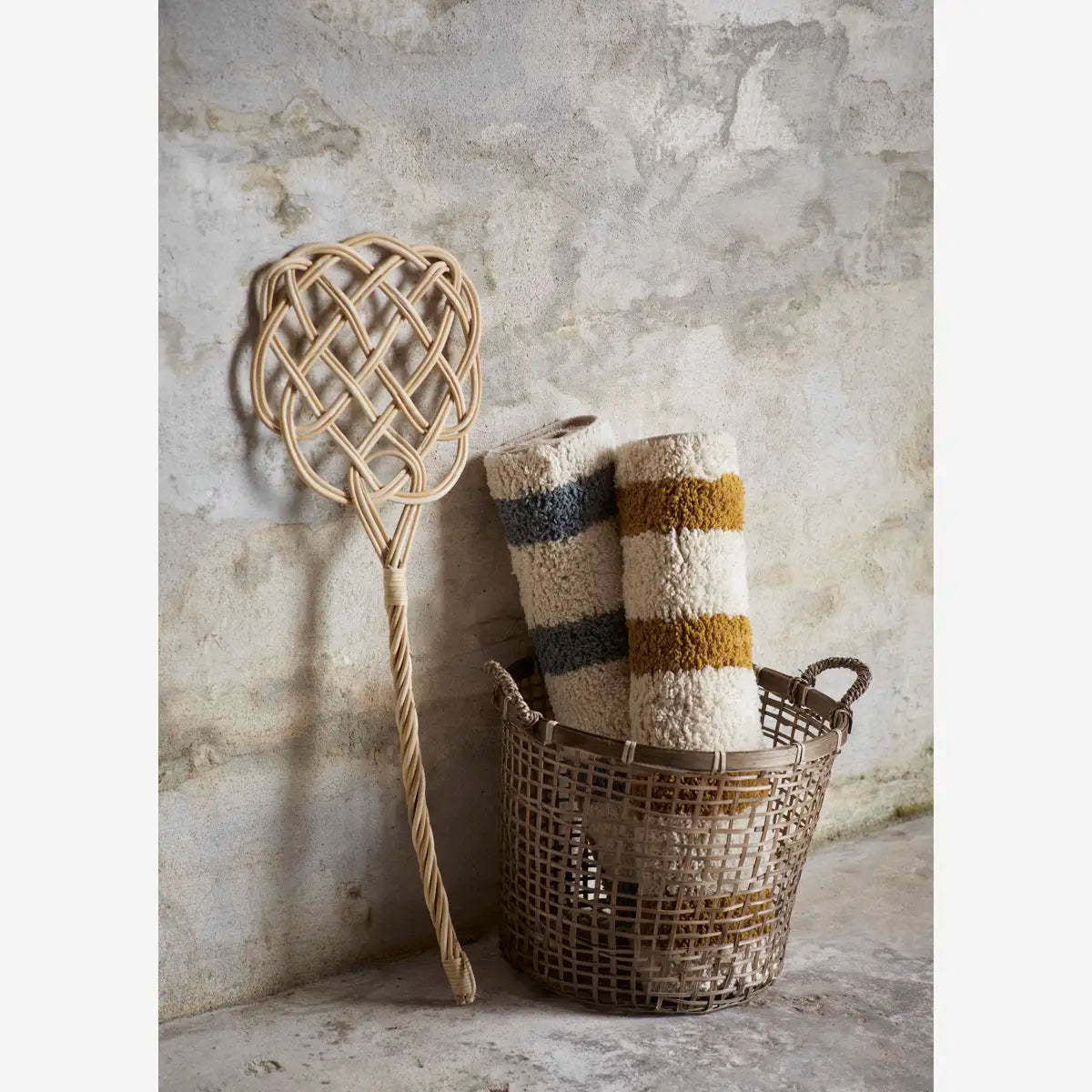 CHECKED TUFTED BATH MAT