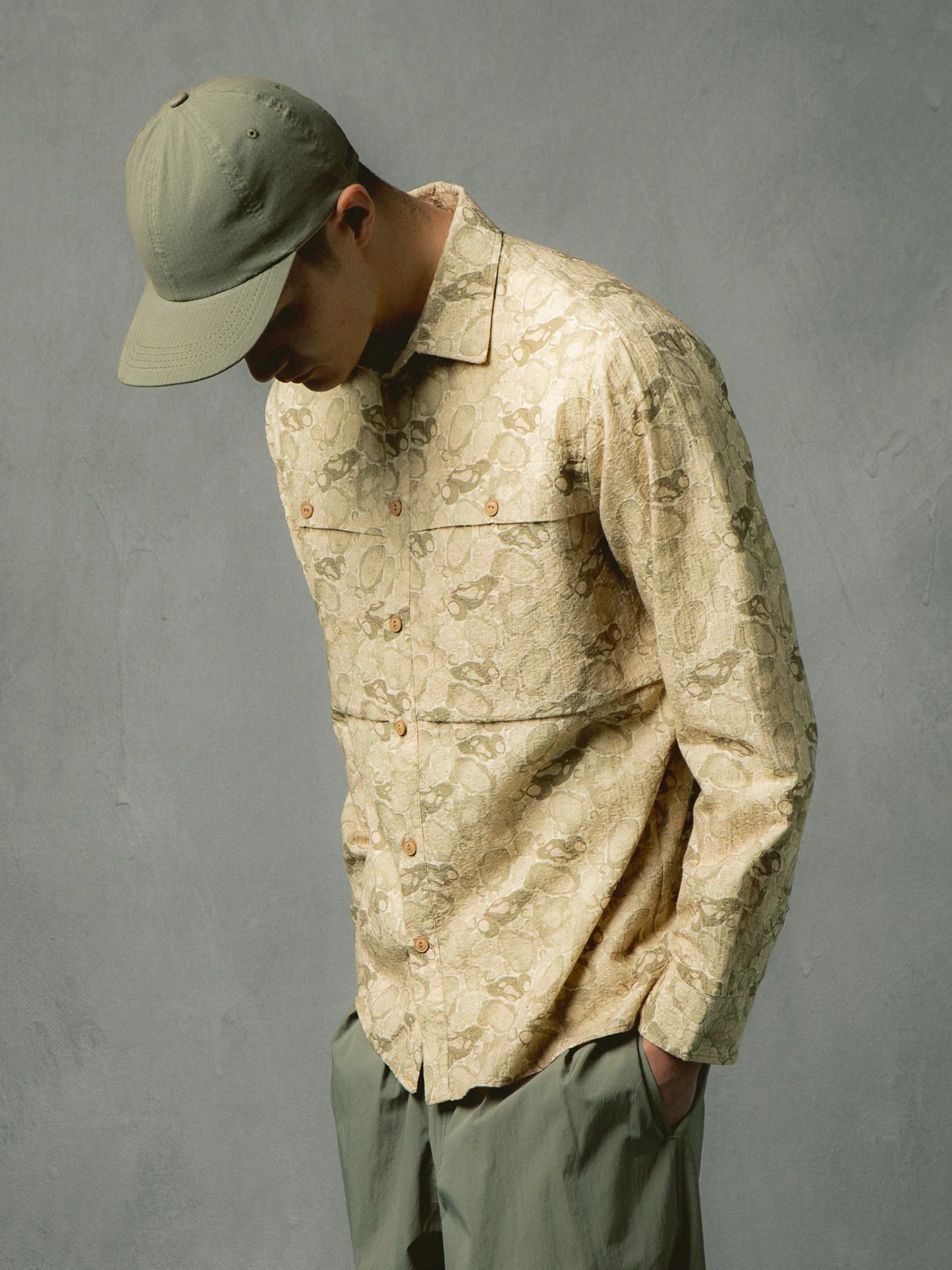 Leuchars Cap in Light Olive Seersucker