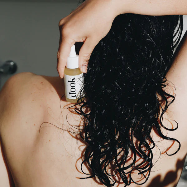 Conditioning hair and beard oil