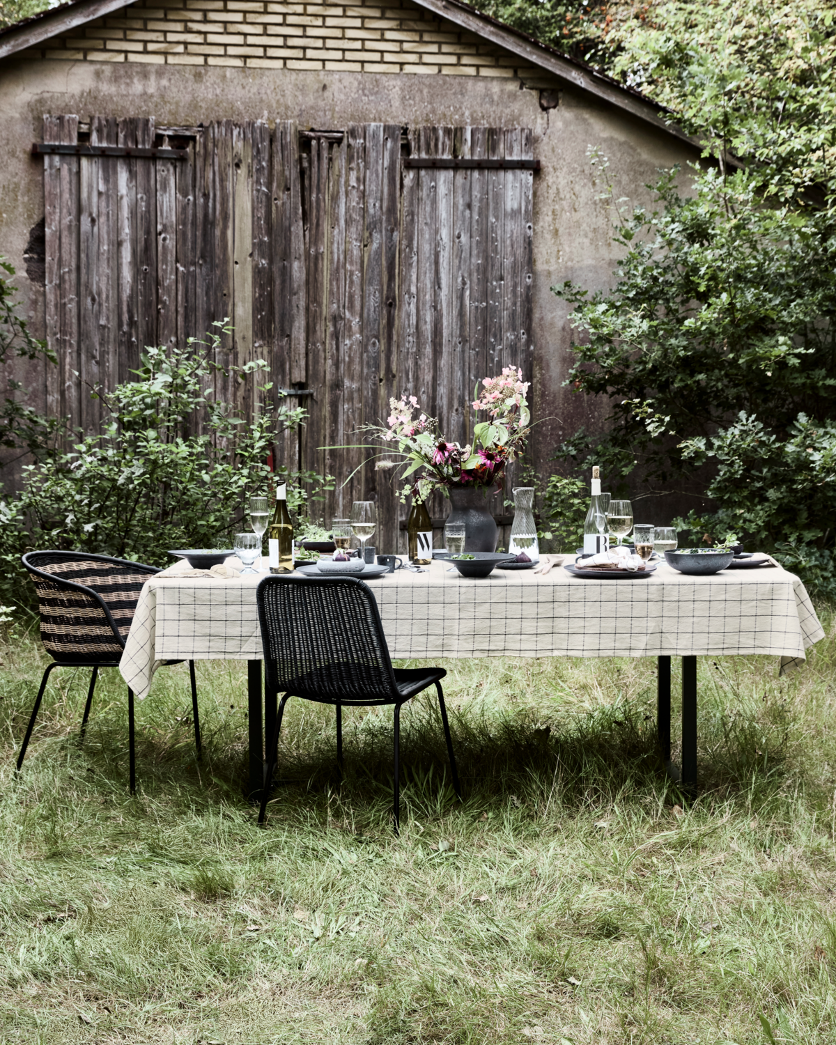 Tablecloth, Join, Black & Off-white