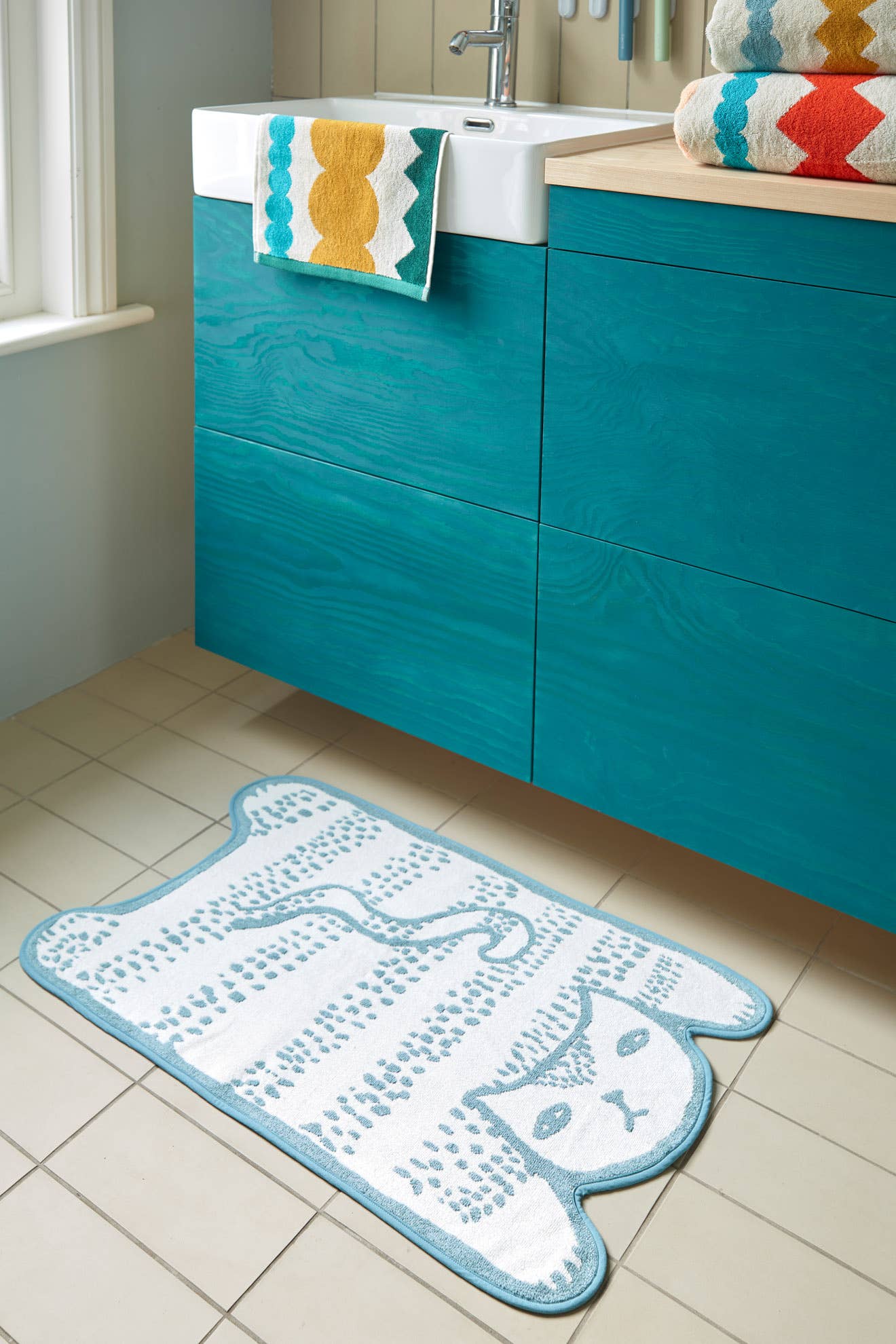 Donna Wilson - Cat  Bath Mat - Tourmaline