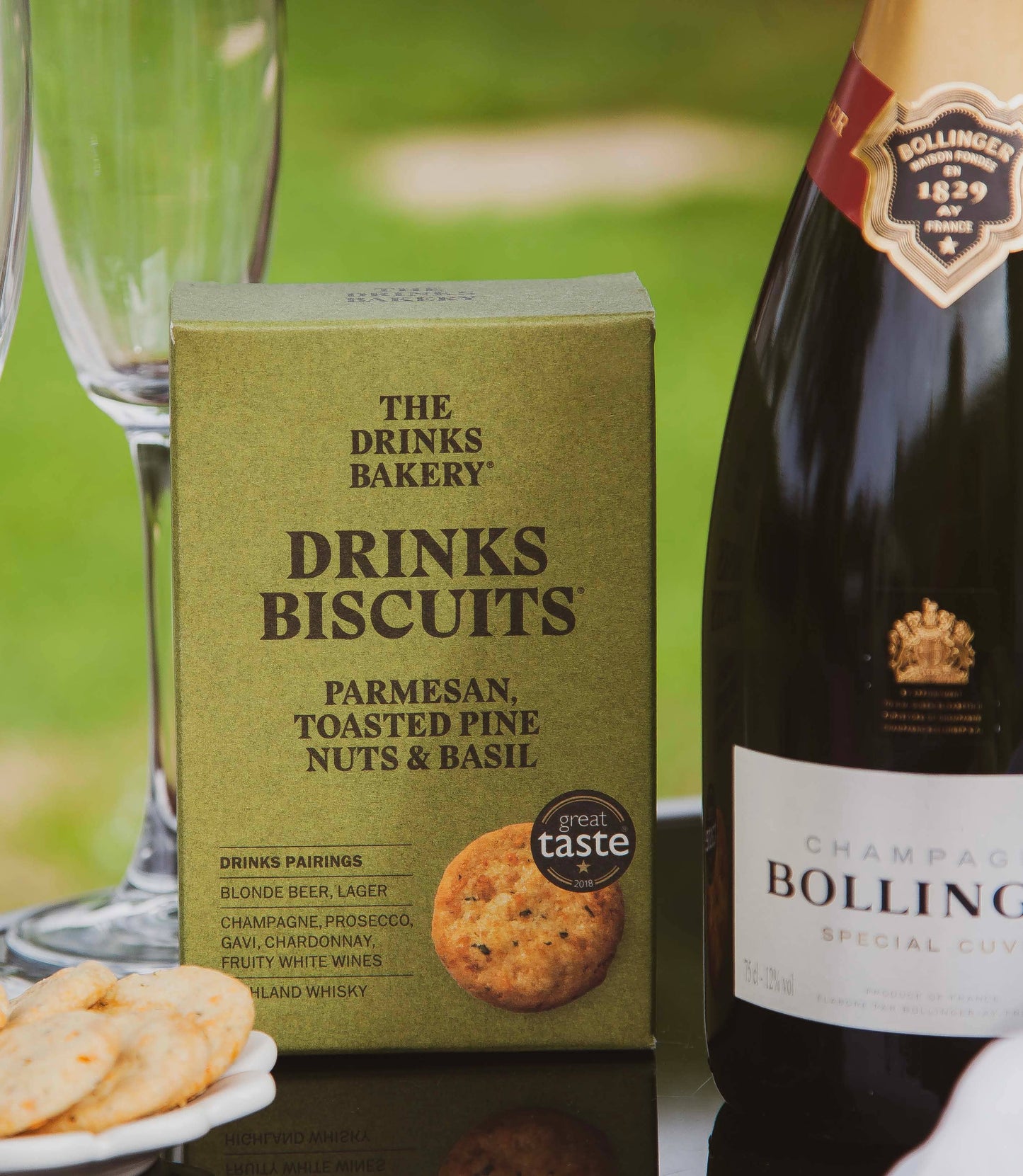 The Drinks Bakery - Drinks Biscuits - Parmesan Cheese & Sweet Basil 110g