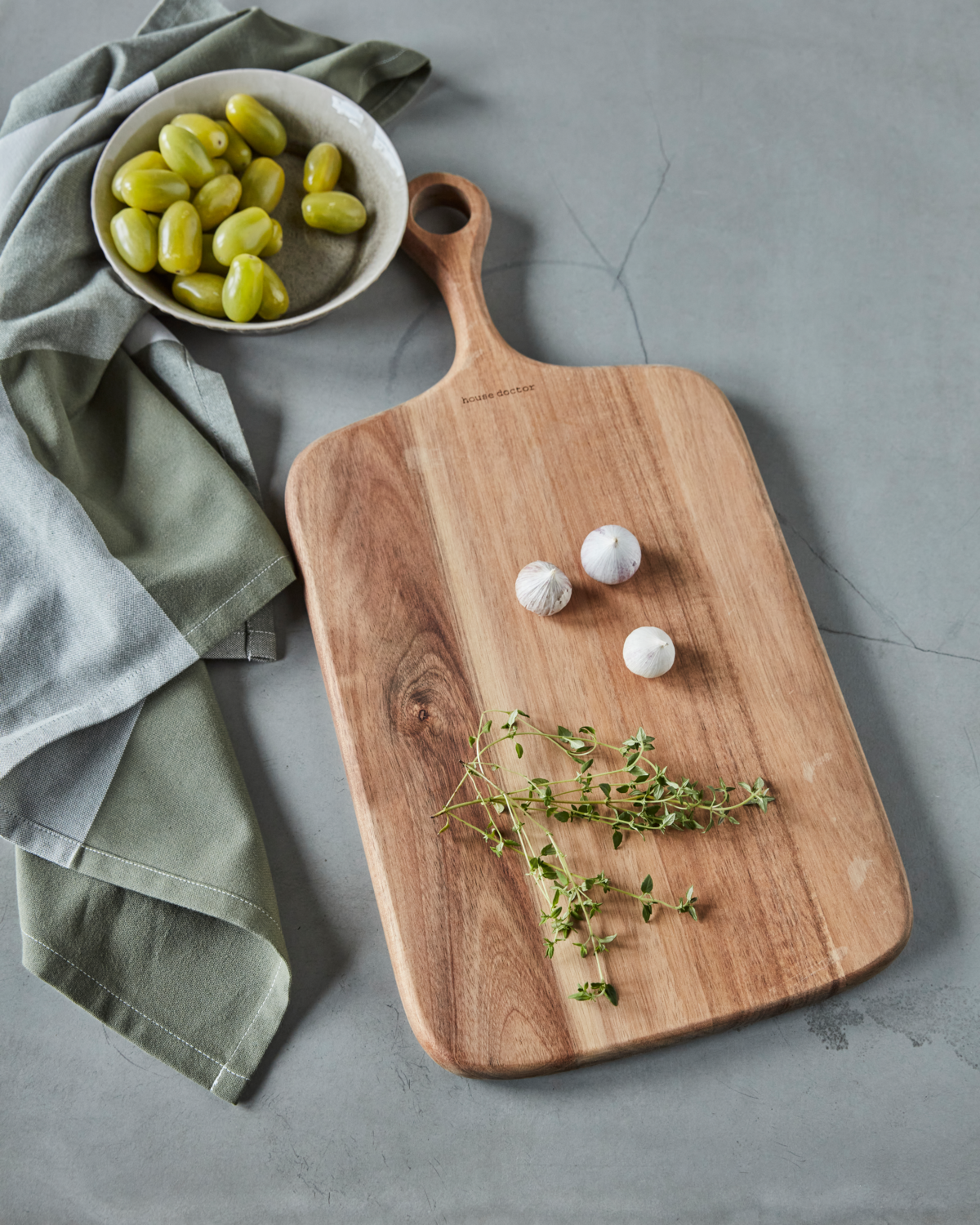 Rectangular Acacia Cutting Board