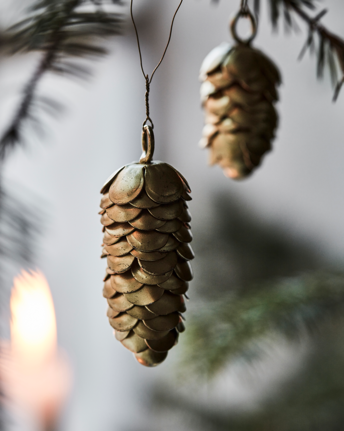 Christmas ornaments, Cones, pair, Gold