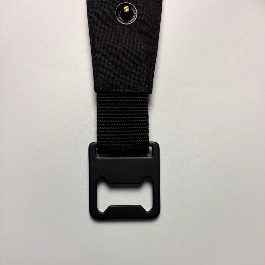 Hopper bottle opener - black x-pac®