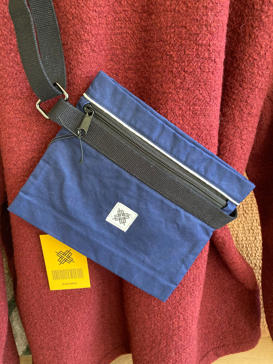 Cormac Crossbody Waxed Cotton Navy