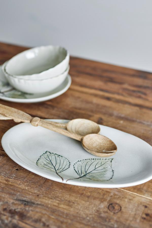 Aubrin Serving Plate, Nature, Stoneware