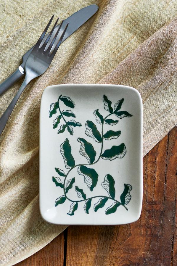Fauni Plate, Stoneware