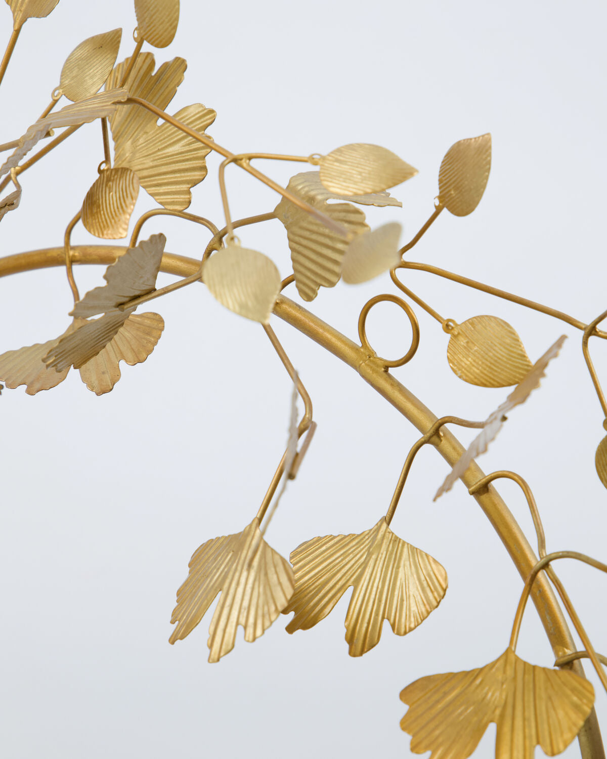 Wreath, Twigs, Brass Finish