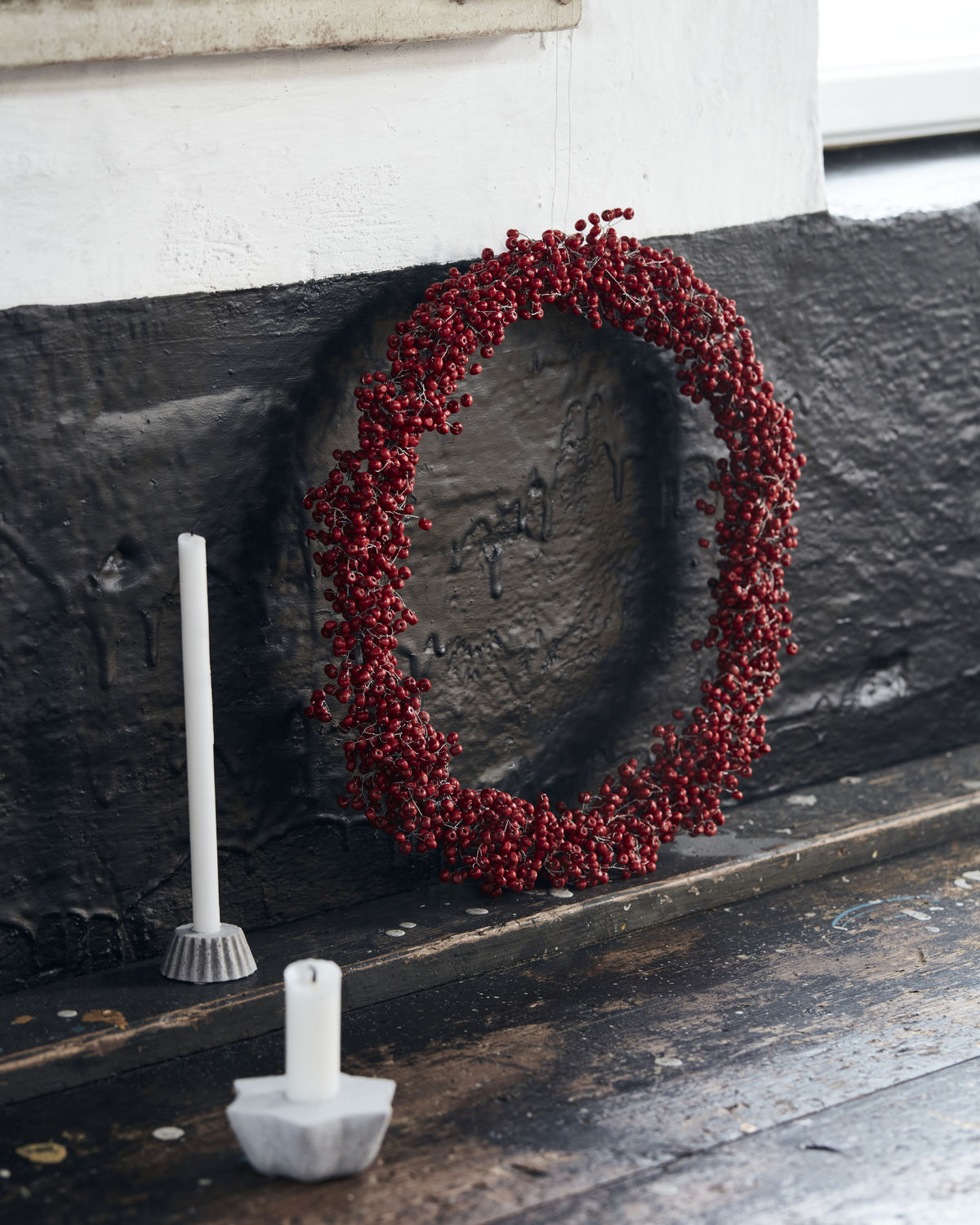 Red Christmas Wreath