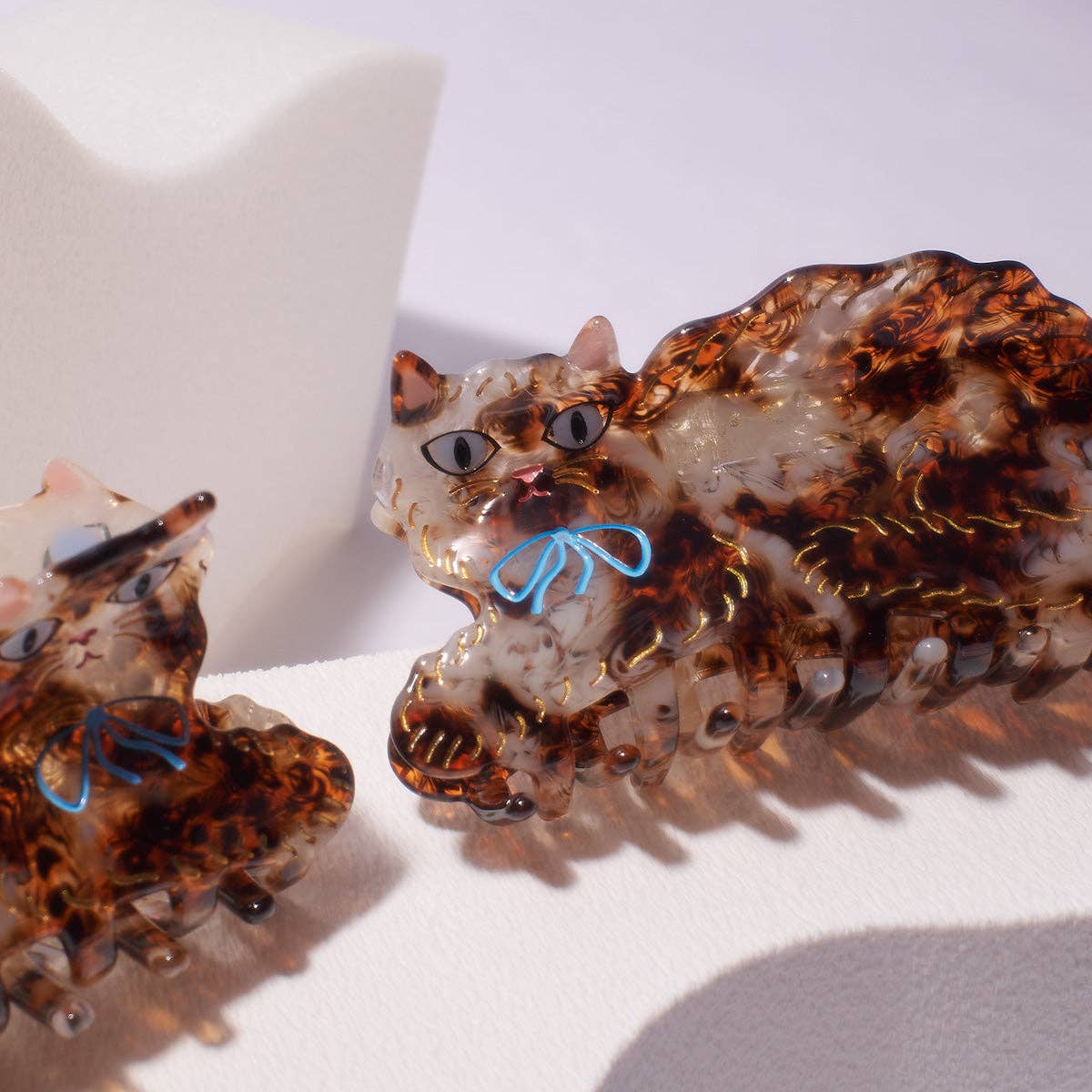 WINONA IRENE - Calico Kitty Cat Hair Claw in Cream and Tortoise Shell