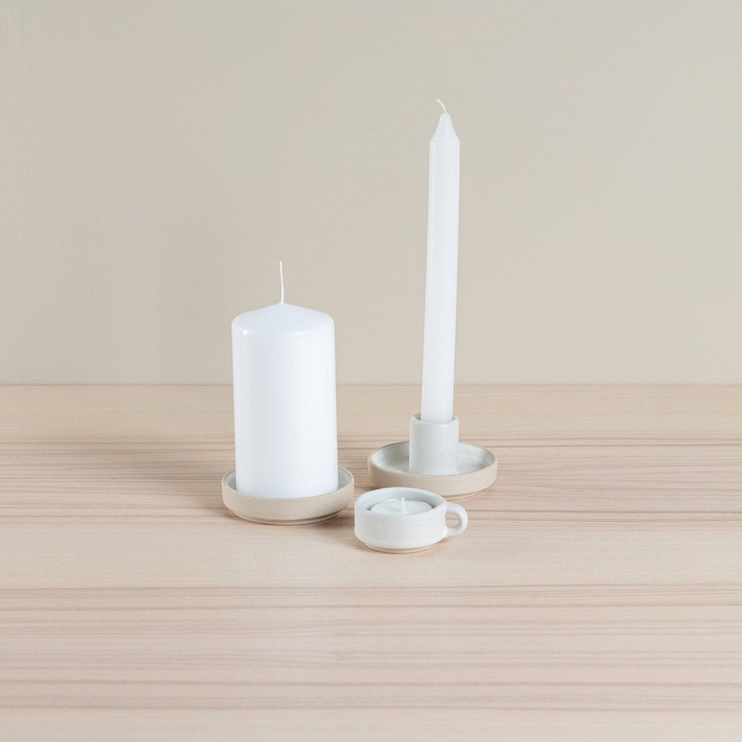 Chickidee - Organics Pillar Candle/Incense Cone Holder - Oatmeal