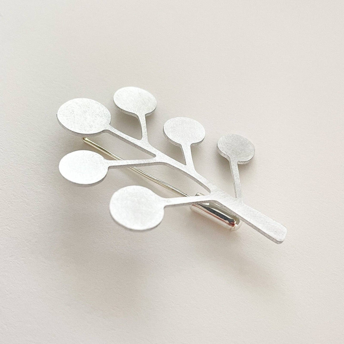 Tom Pigeon - Silver Aluminium Kelp Pin